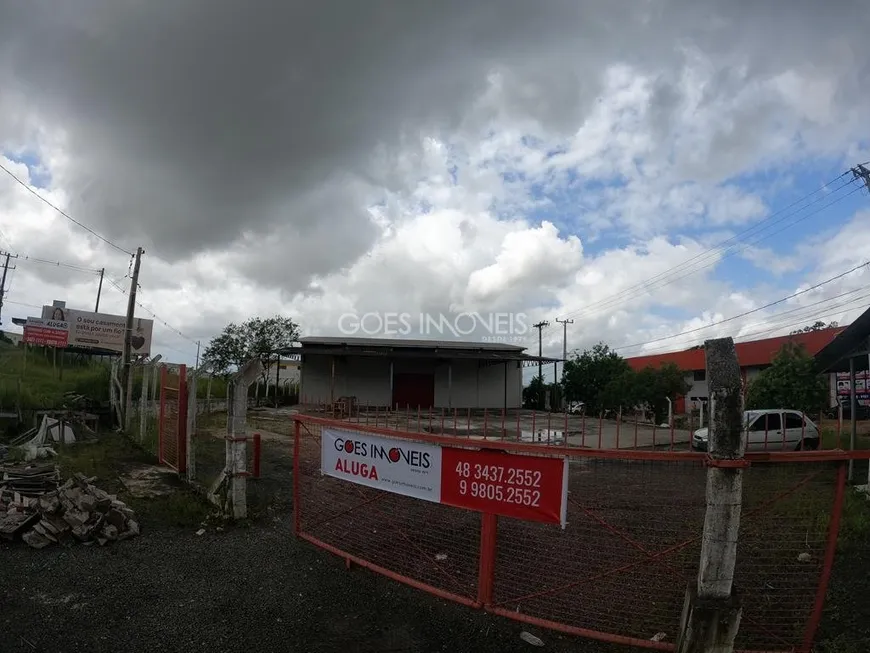 Foto 1 de Galpão/Depósito/Armazém para alugar, 800m² em Santo Antônio, Criciúma