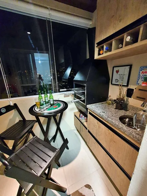 Foto 1 de Apartamento com 2 Quartos à venda, 50m² em Pitangueiras, Guarujá