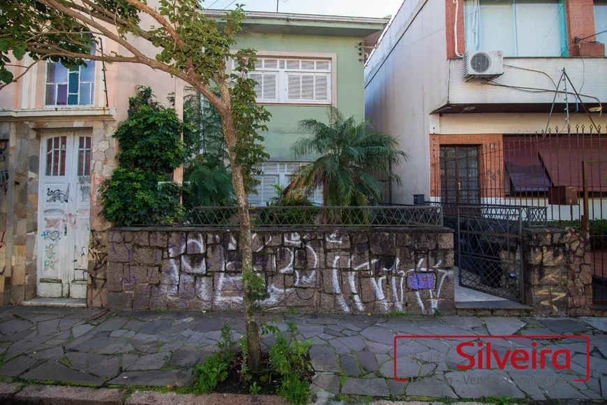 Foto 1 de Sobrado com 5 Quartos à venda, 470m² em Cidade Baixa, Porto Alegre