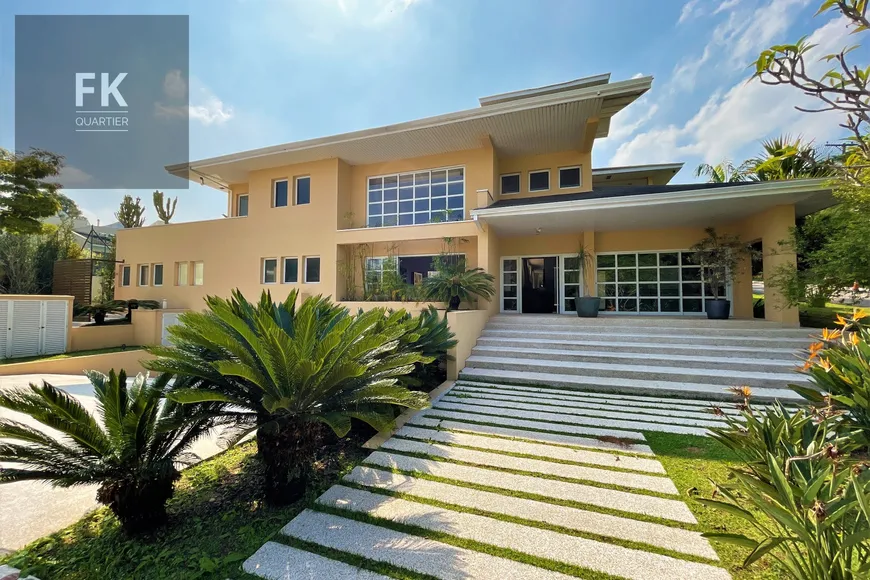 Foto 1 de Casa de Condomínio com 4 Quartos para venda ou aluguel, 785m² em Alphaville, Santana de Parnaíba