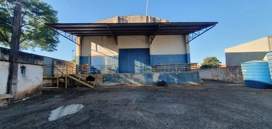 Foto 1 de Sala Comercial com 1 Quarto à venda, 1420m² em Conjunto Aguias, Arapongas