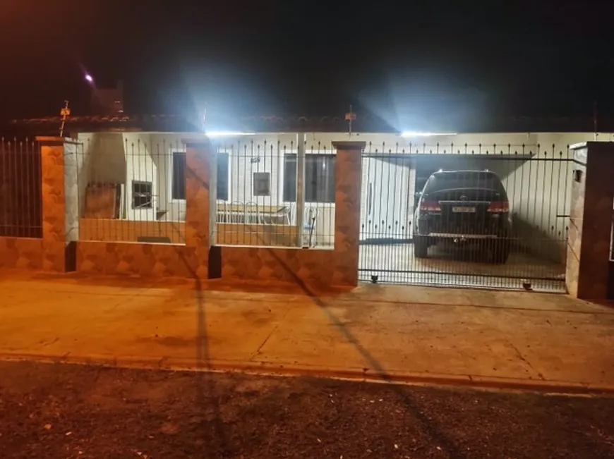 Foto 1 de Casa com 3 Quartos à venda, 120m² em Contorno, Ponta Grossa