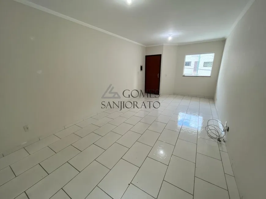 Foto 1 de Sobrado com 3 Quartos à venda, 247m² em Vila Alice, Santo André