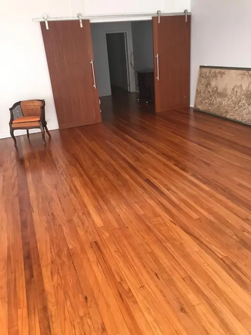 Foto 1 de Apartamento com 4 Quartos para venda ou aluguel, 250m² em Copacabana, Rio de Janeiro