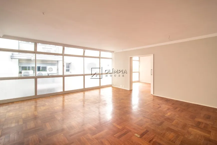 Foto 1 de Apartamento com 3 Quartos à venda, 219m² em Jardim Paulista, São Paulo