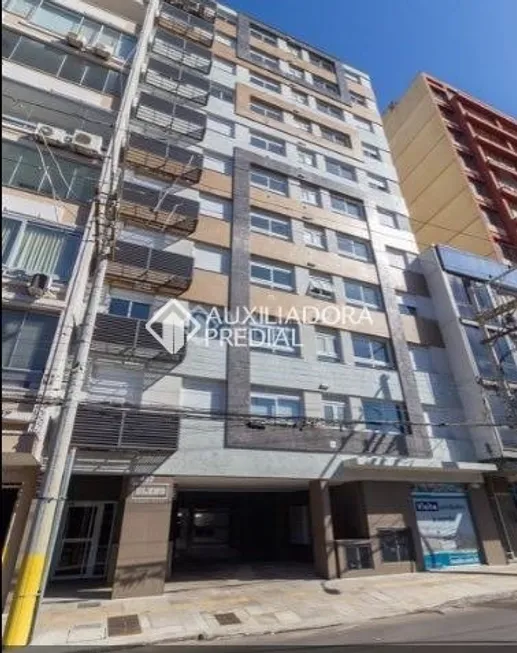 Foto 1 de Apartamento com 1 Quarto à venda, 31m² em Centro Histórico, Porto Alegre