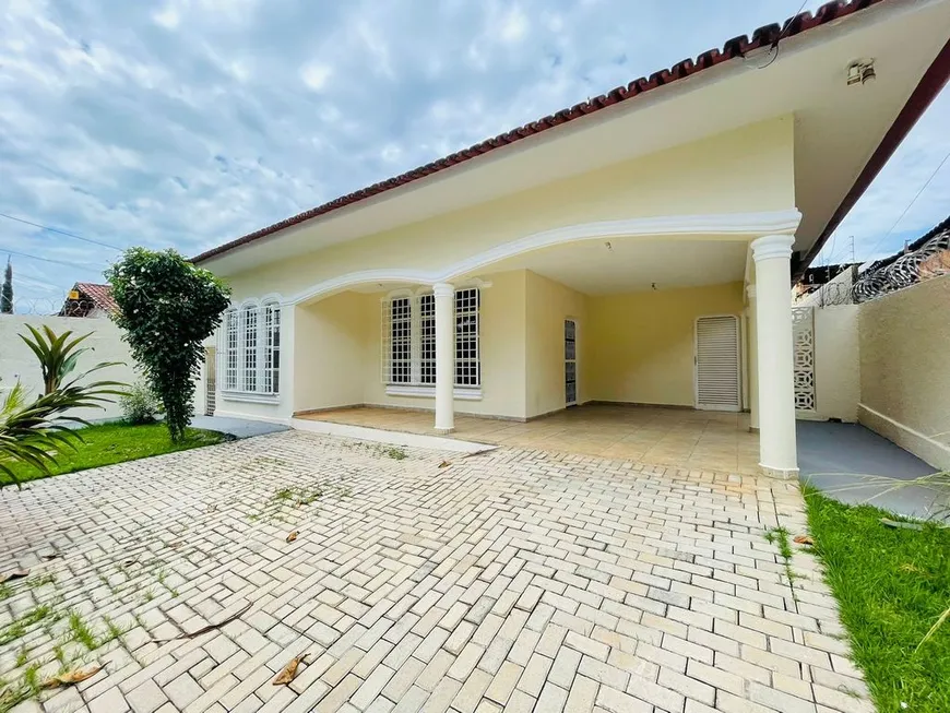 Foto 1 de Casa com 4 Quartos à venda, 194m² em Setor Pedro Ludovico, Goiânia