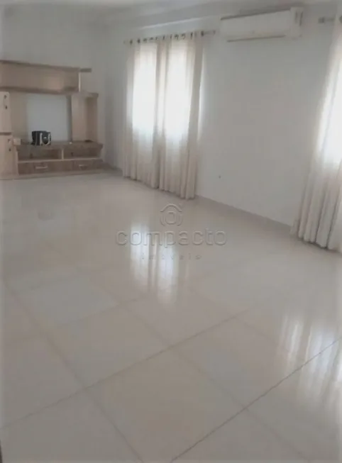 Foto 1 de Casa com 3 Quartos para alugar, 150m² em Jardim Santa Rosa II, São José do Rio Preto