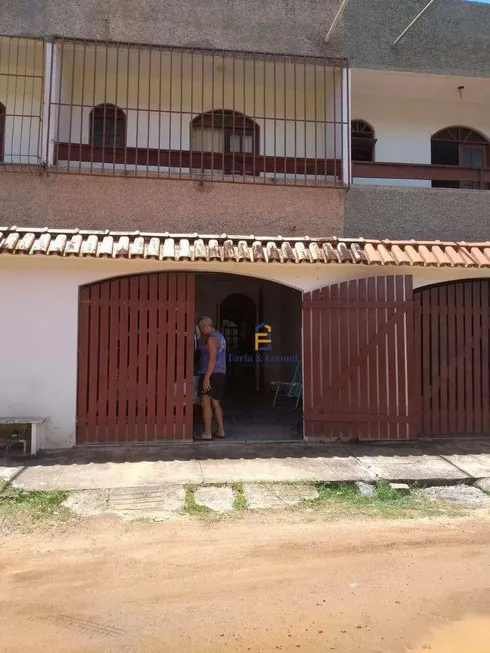 Foto 1 de Casa com 2 Quartos à venda, 89m² em , Piúma