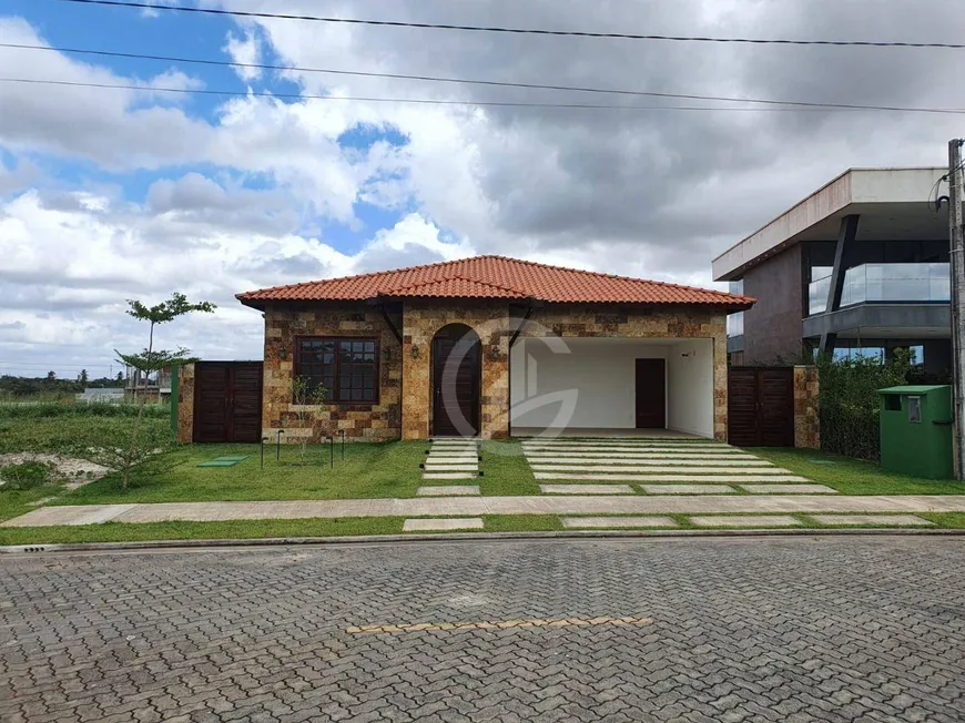 Foto 1 de Casa de Condomínio com 3 Quartos à venda, 250m² em Cidade Alpha, Eusébio