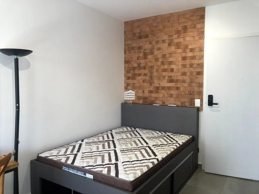 Foto 1 de Apartamento com 1 Quarto para alugar, 22m² em Vila Mariana, São Paulo