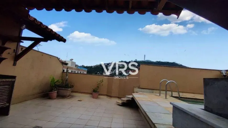 Foto 1 de Cobertura com 3 Quartos à venda, 118m² em Agriões, Teresópolis