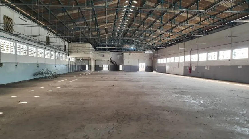 Foto 1 de Galpão/Depósito/Armazém para alugar, 3500m² em Retiro, Jundiaí