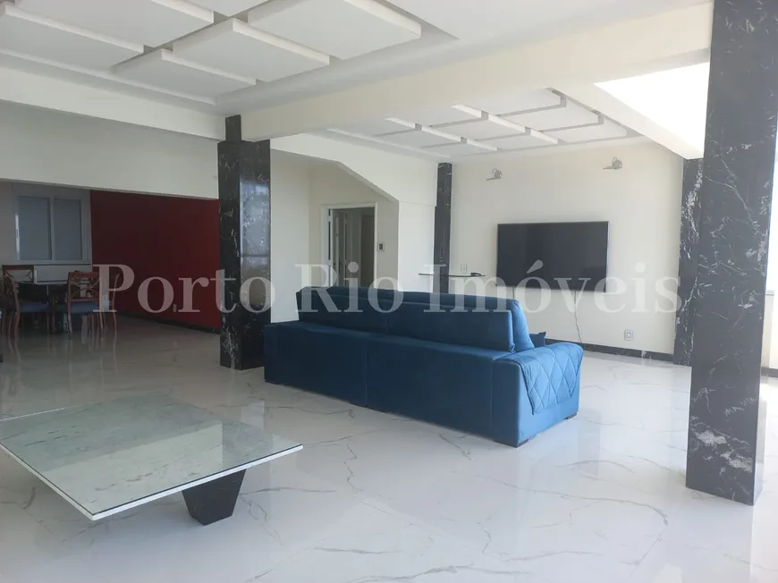 Foto 1 de Apartamento com 3 Quartos para venda ou aluguel, 190m² em Copacabana, Rio de Janeiro