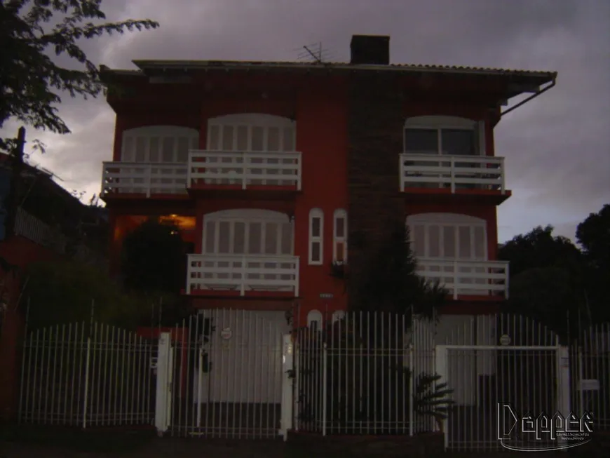 Foto 1 de Casa com 3 Quartos à venda, 419m² em Primavera, Novo Hamburgo