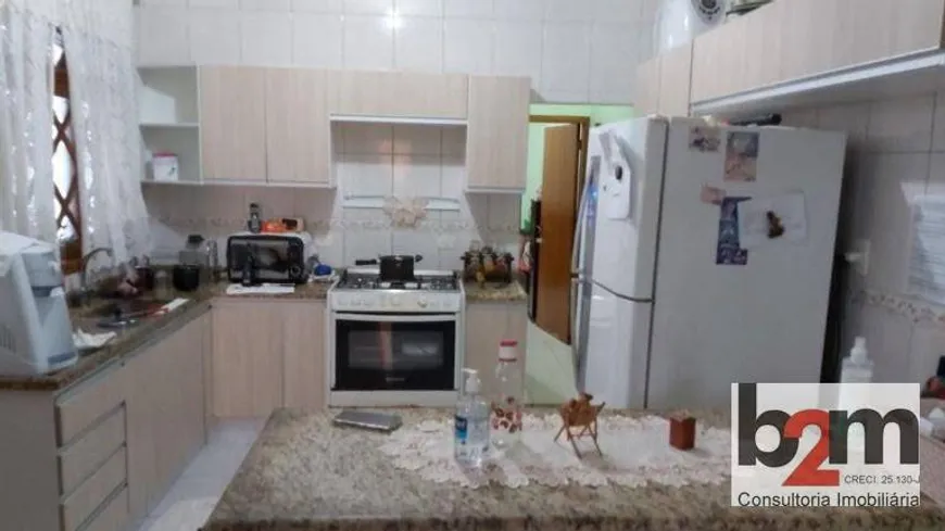 Foto 1 de Casa com 2 Quartos à venda, 180m² em Bela Vista, Osasco