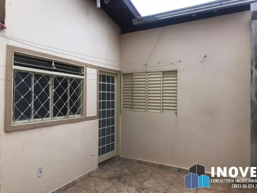 Foto 1 de Casa com 2 Quartos para alugar, 10m² em Jardim do Éden, Franca