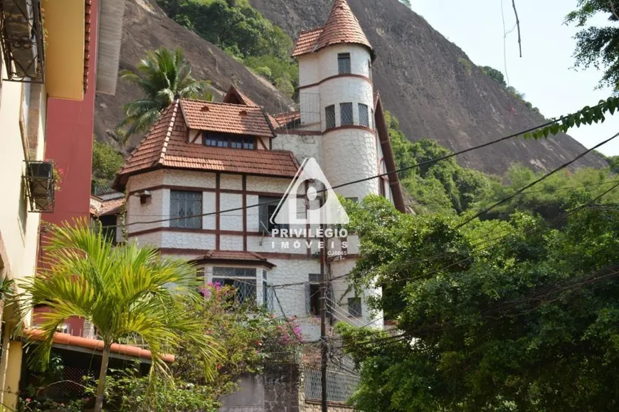 Foto 1 de Casa com 11 Quartos à venda, 1654m² em Urca, Rio de Janeiro