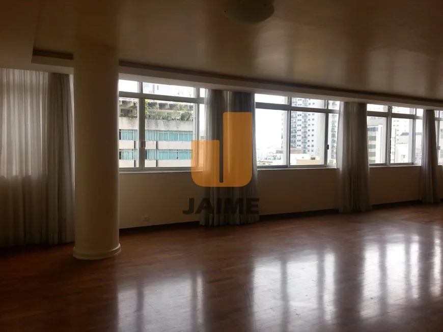 Foto 1 de Apartamento com 3 Quartos para alugar, 270m² em Higienópolis, São Paulo