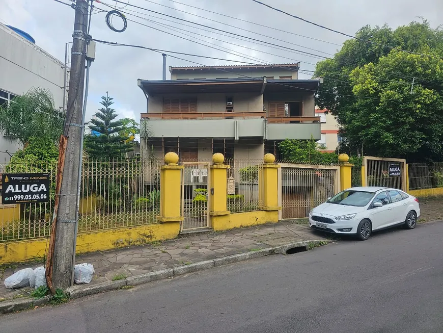 Foto 1 de Casa com 4 Quartos para alugar, 300m² em Passo D areia, Porto Alegre