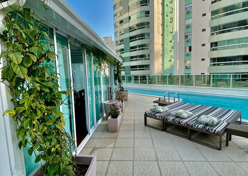 Foto 1 de Apartamento com 4 Quartos à venda, 559m² em Centro, Balneário Camboriú