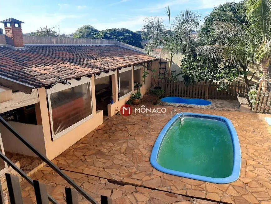 Foto 1 de Casa com 3 Quartos à venda, 140m² em Jardim Novo Sabará, Londrina