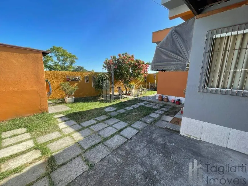 Foto 1 de Casa de Condomínio com 2 Quartos à venda, 60m² em Fazendinha, Araruama