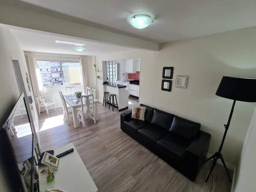 Foto 1 de Apartamento com 3 Quartos à venda, 90m² em Centro, Balneário Camboriú