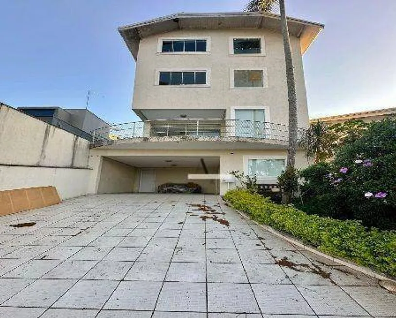 Foto 1 de Casa de Condomínio com 4 Quartos à venda, 380m² em Arujazinho IV, Arujá