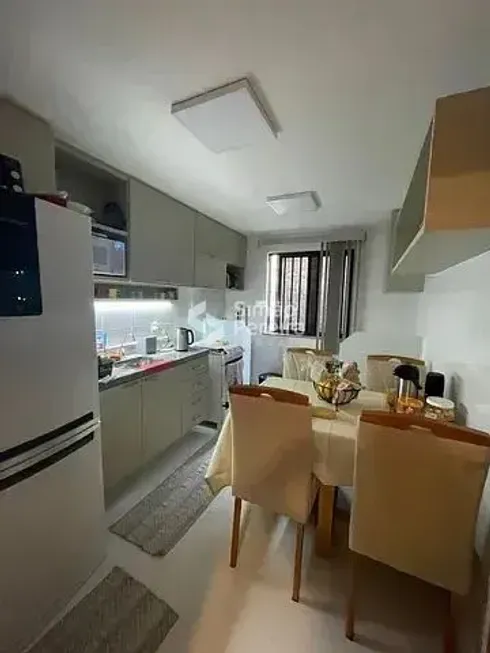 Foto 1 de Apartamento com 3 Quartos à venda, 80m² em Correas, Petrópolis