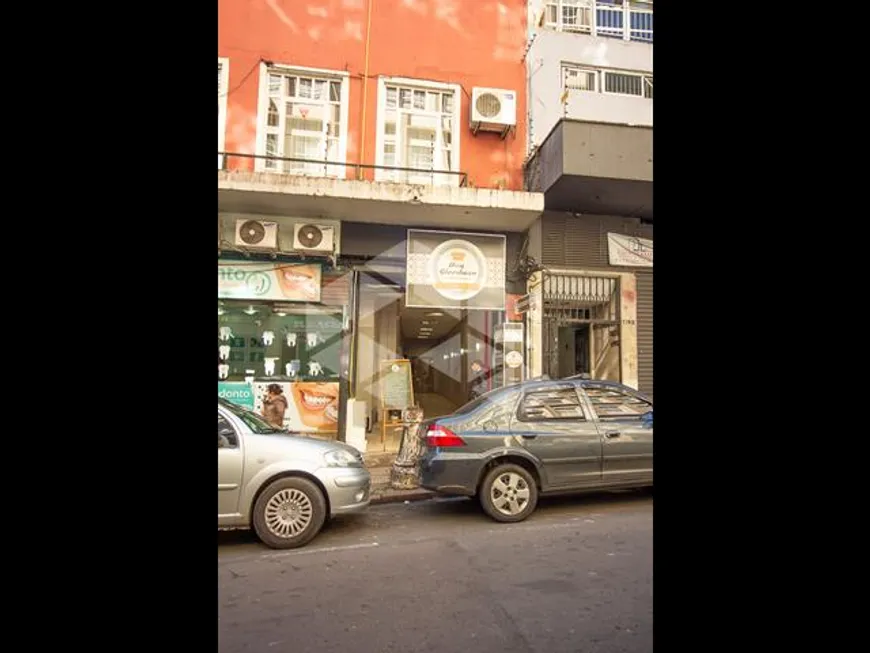 Foto 1 de Sala Comercial para alugar, 231m² em Centro, Porto Alegre