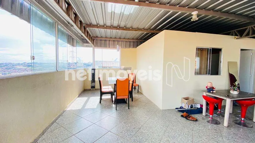 Foto 1 de Casa com 2 Quartos para alugar, 120m² em Oitis, Contagem