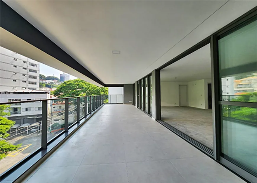 Foto 1 de Apartamento com 4 Quartos à venda, 277m² em Perdizes, São Paulo