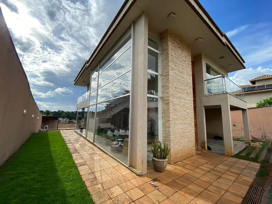 Foto 1 de Casa com 4 Quartos à venda, 1000m² em Trevo, Belo Horizonte