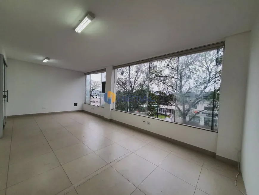 Foto 1 de Ponto Comercial para alugar, 140m² em Zona 02, Maringá