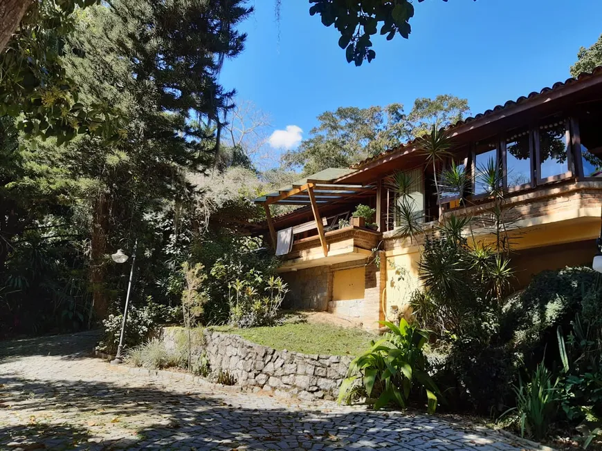 Foto 1 de Fazenda/Sítio com 6 Quartos à venda, 10855m² em Muriqui, Niterói