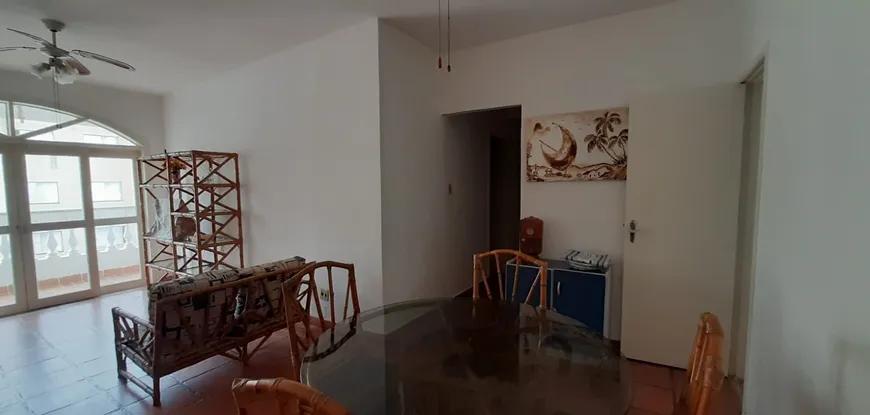 Foto 1 de Apartamento com 3 Quartos à venda, 138m² em Enseada, Guarujá