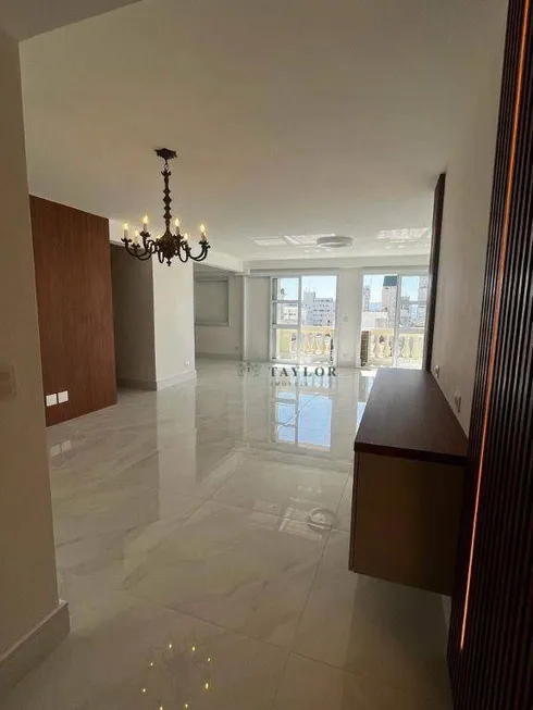 Foto 1 de Apartamento com 2 Quartos para alugar, 170m² em Higienópolis, São Paulo