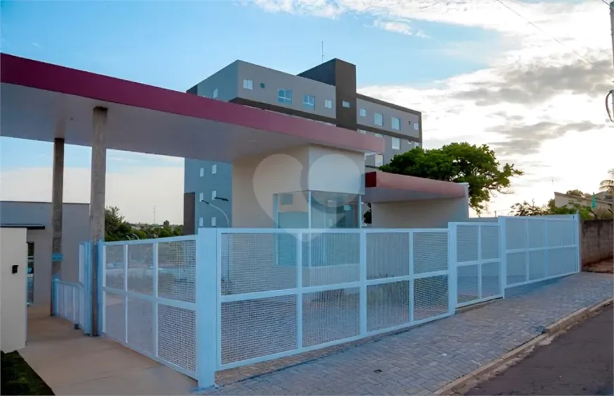 Foto 1 de Apartamento com 2 Quartos à venda, 52m² em Vila Monteiro, Itapetininga