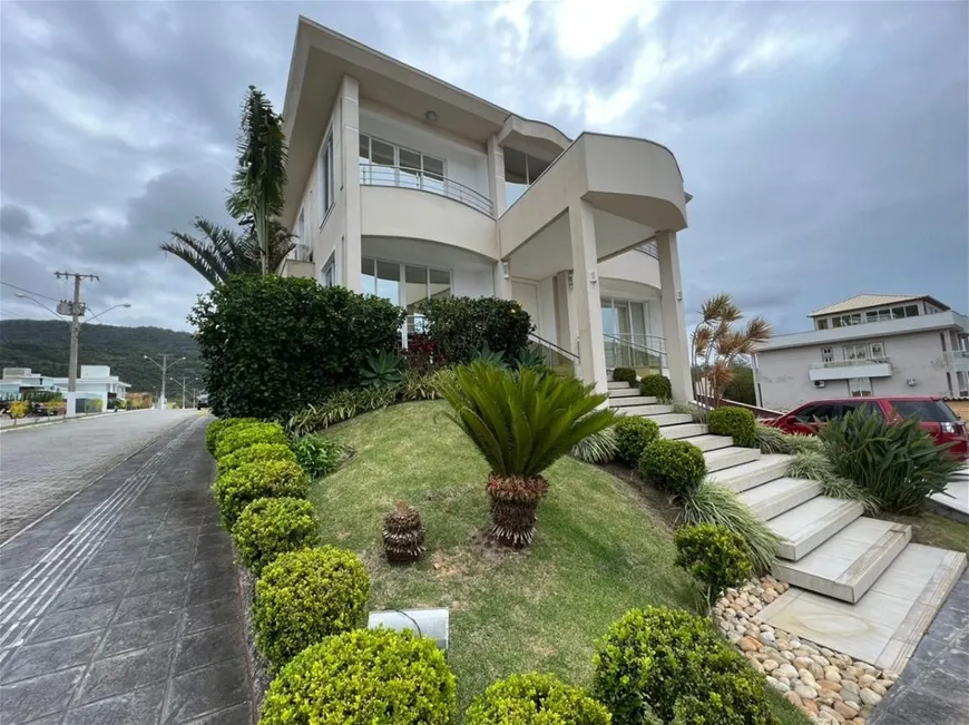 Foto 1 de Casa de Condomínio com 3 Quartos à venda, 514m² em Ingleses do Rio Vermelho, Florianópolis