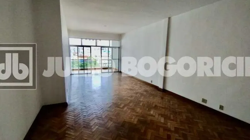 Foto 1 de Apartamento com 4 Quartos à venda, 160m² em Tijuca, Rio de Janeiro