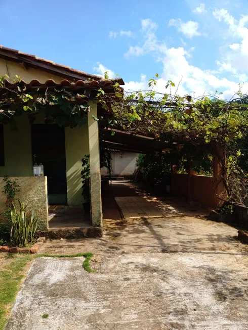 Foto 1 de Fazenda/Sítio com 4 Quartos à venda, 4000m² em Zona Rural, Rio Espera