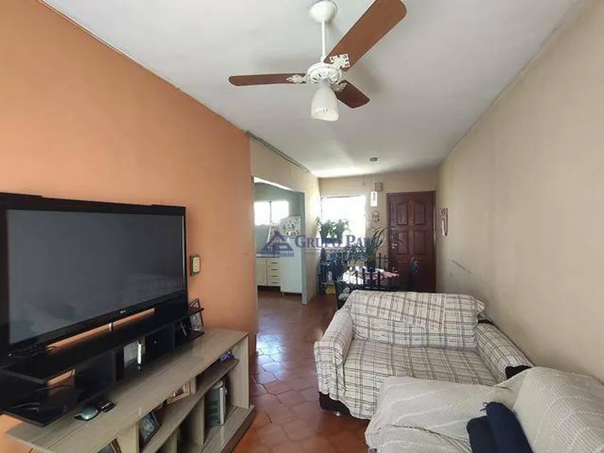 Foto 1 de Apartamento com 2 Quartos à venda, 56m² em Conjunto Residencial José Bonifácio, São Paulo