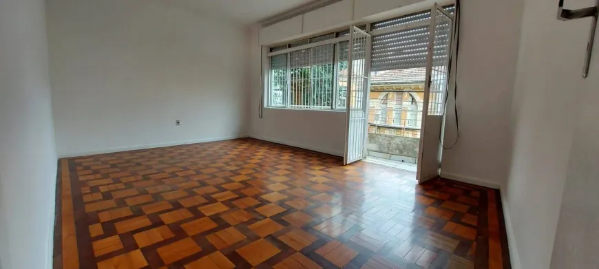 Foto 1 de Apartamento com 2 Quartos à venda, 70m² em Centro Histórico, Porto Alegre