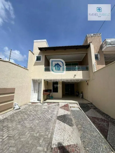 Foto 1 de Casa com 4 Quartos à venda, 228m² em Cidade dos Funcionários, Fortaleza