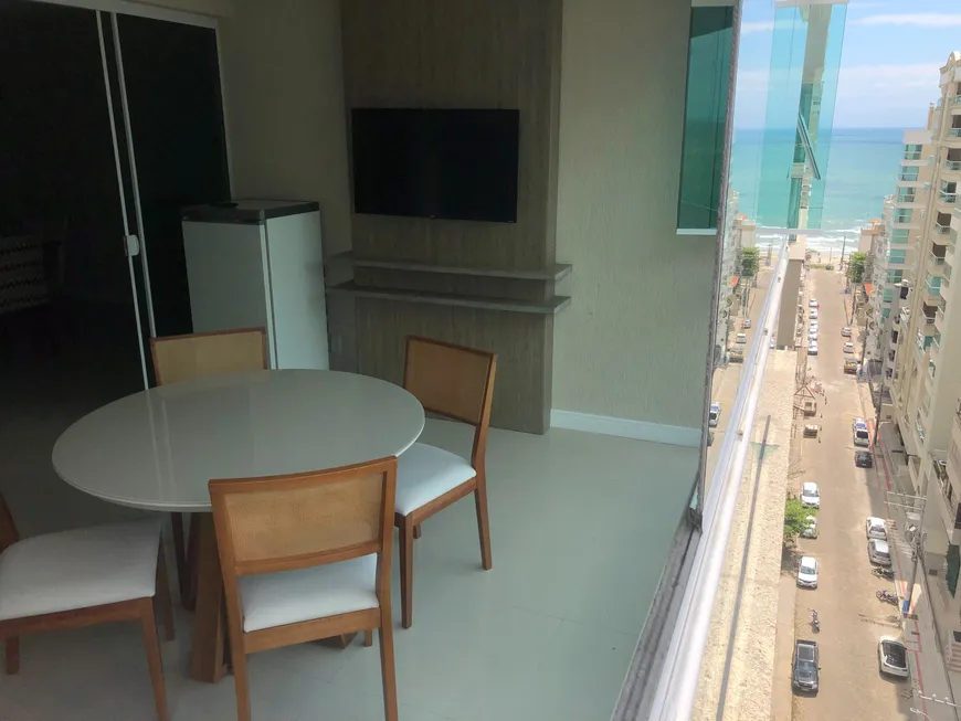 Foto 1 de Apartamento com 3 Quartos para alugar, 135m² em Meia Praia, Itapema