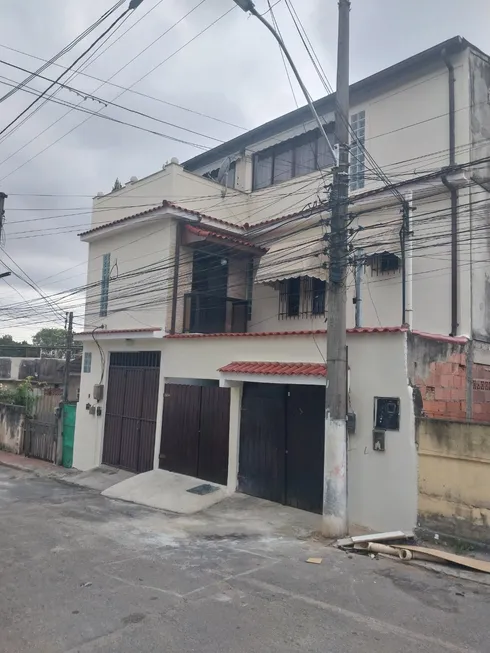Foto 1 de Casa com 2 Quartos à venda, 75m² em Paraíso, São Gonçalo