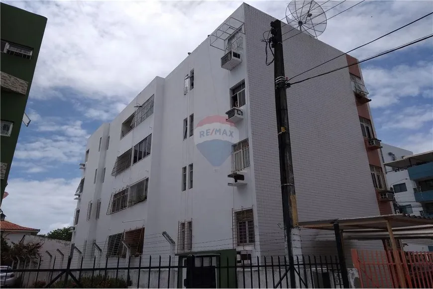 Foto 1 de Apartamento com 2 Quartos à venda, 74m² em Candeias, Jaboatão dos Guararapes