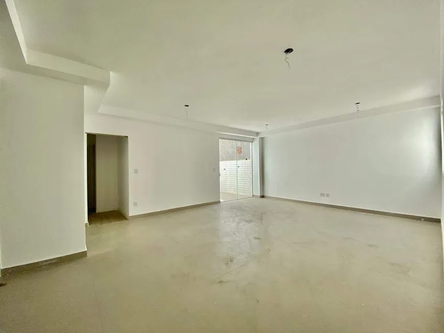 Foto 1 de Apartamento com 4 Quartos à venda, 129m² em Santa Rosa, Belo Horizonte