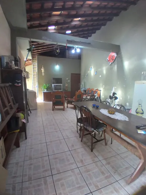 Foto 1 de Casa com 3 Quartos à venda, 119m² em Vila Loty, Itanhaém